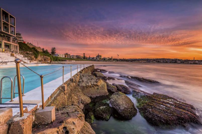 Best Location At Bondi Beach, On The Beach! Daire Sidney Dış mekan fotoğraf