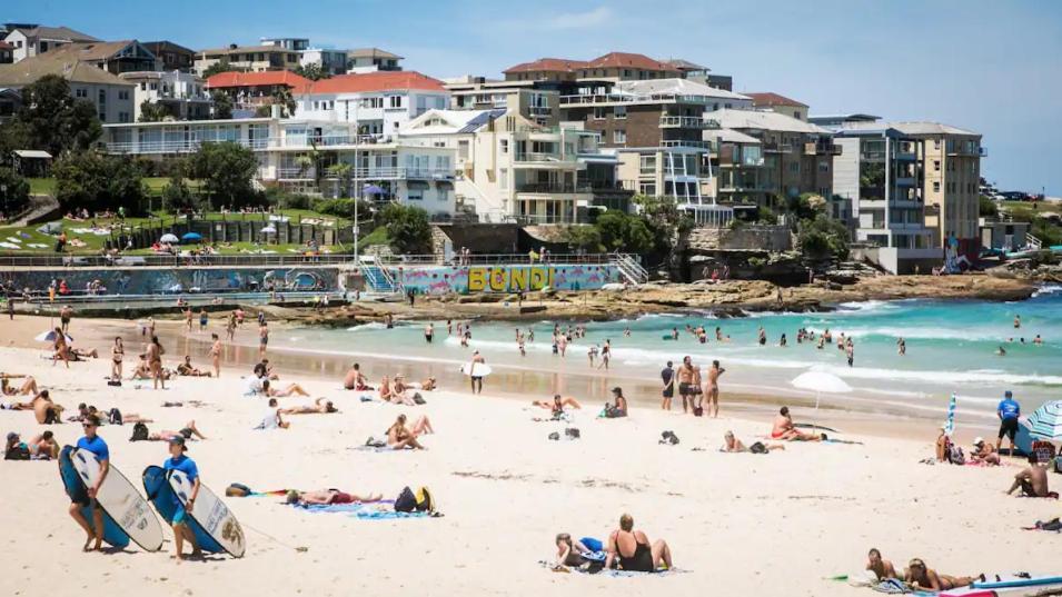 Best Location At Bondi Beach, On The Beach! Daire Sidney Dış mekan fotoğraf